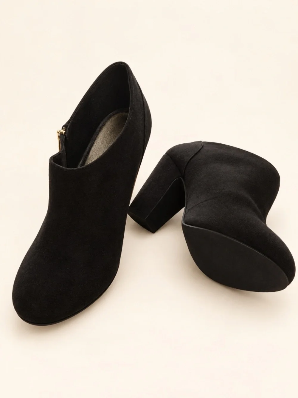 Maurices Harlow Black Faux Suede Gold Zip Block Heel Booties Size 9M